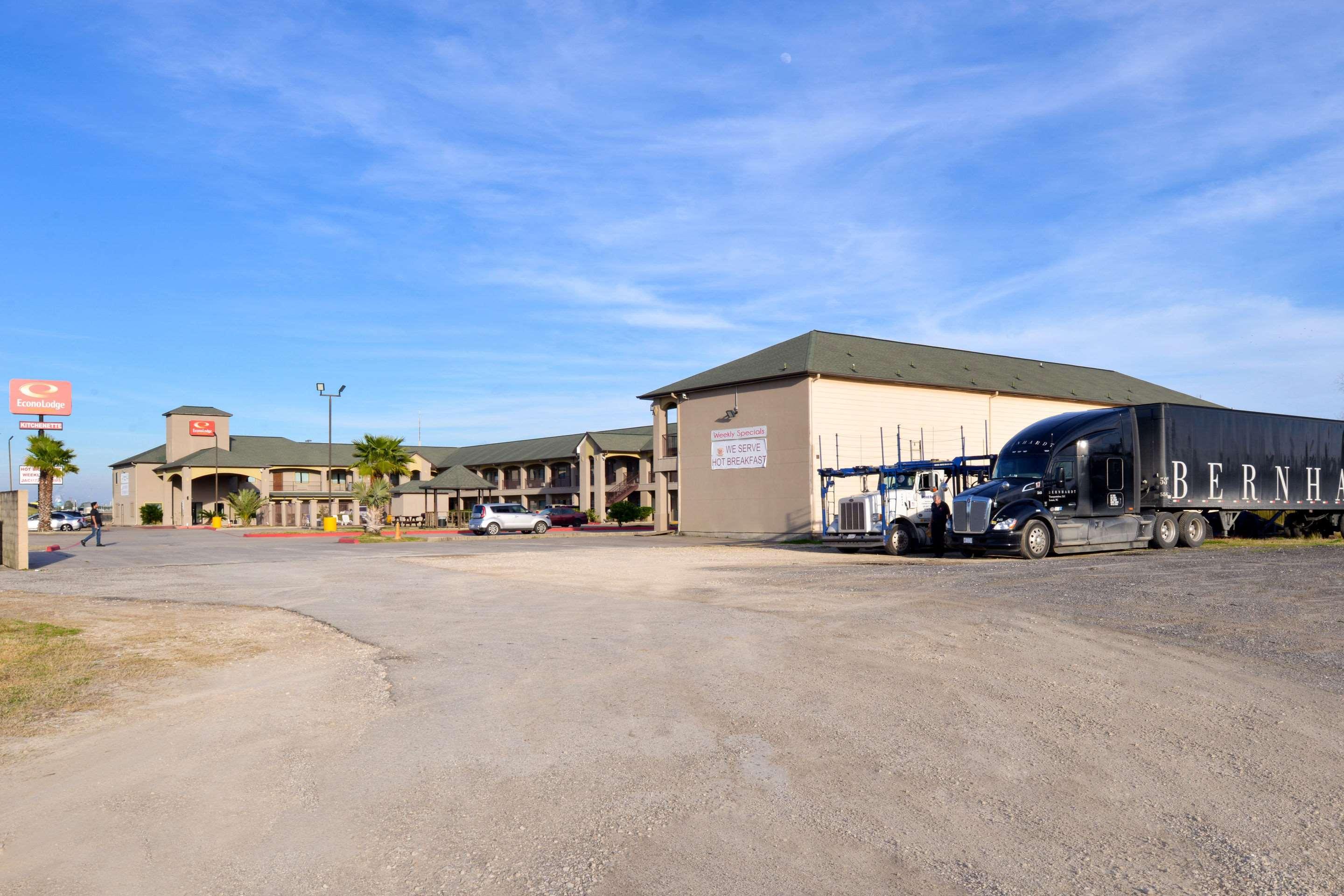 Econo Lodge Inn & Suites Port Arthur Near Sabine Pass Экстерьер фото